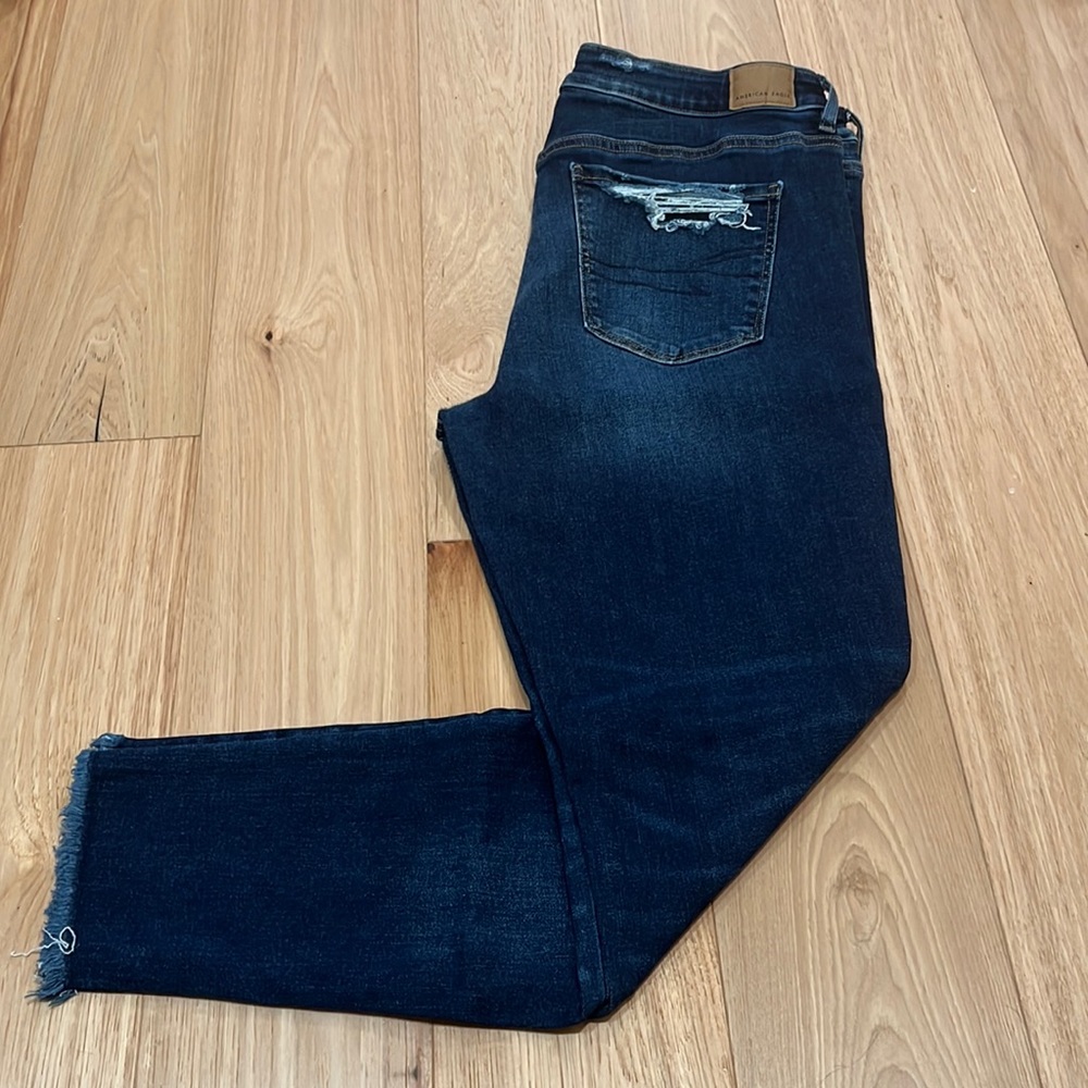 Size 16 American Eagle Distressed Legging Jean